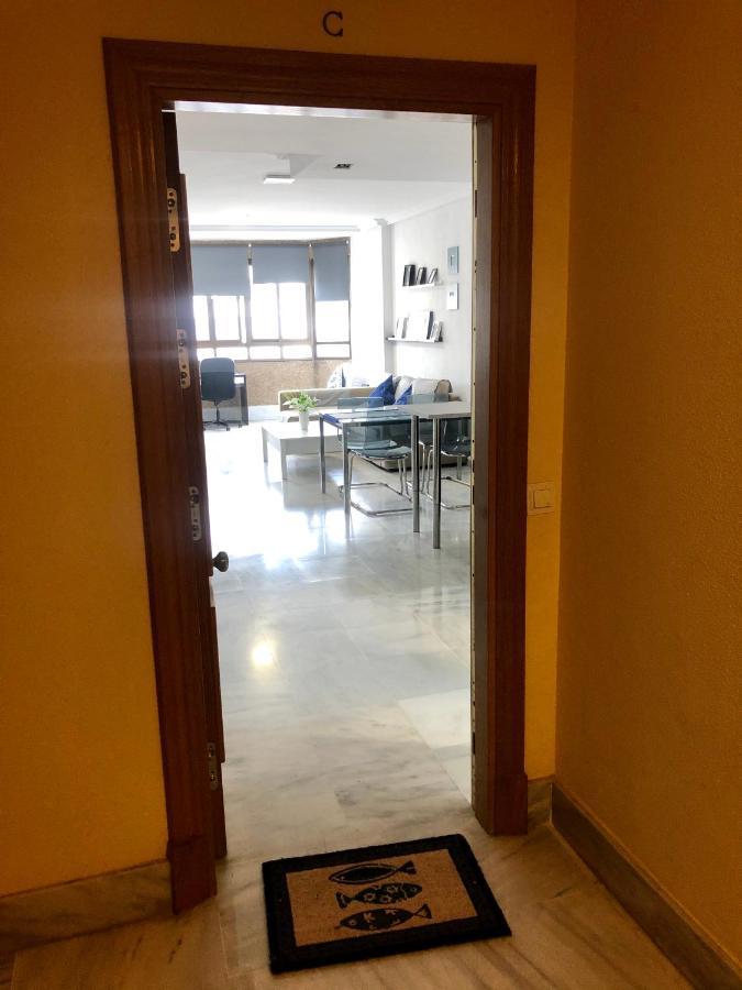 GATU Loft Trip 1ª linea de playa, wifi, aire acc Apartment Cádiz Exterior foto
